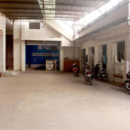 Perfect Homestay Ujjain Buitenkant foto
