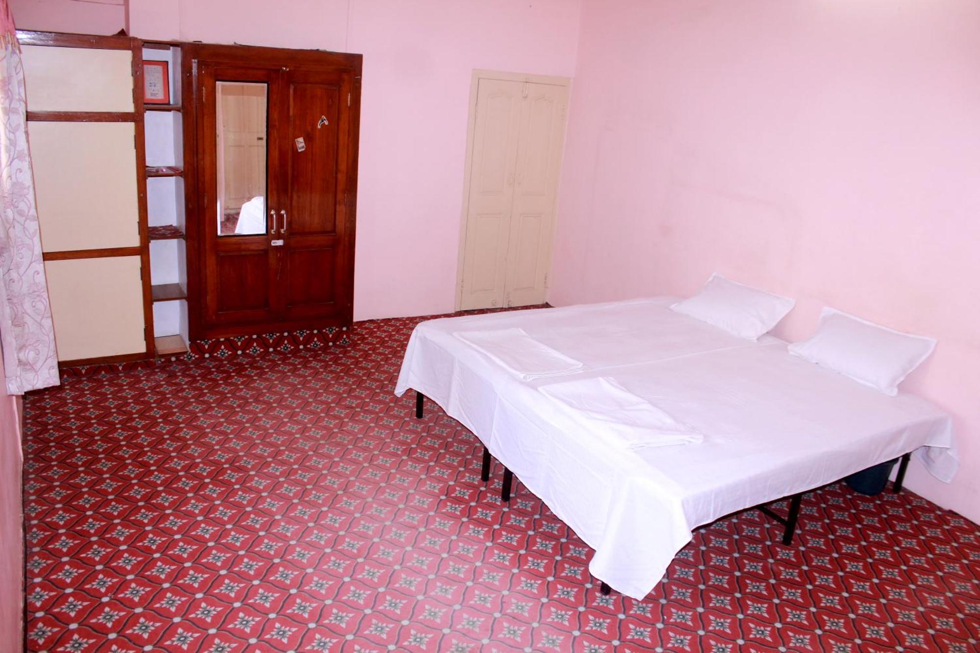 Perfect Homestay Ujjain Buitenkant foto